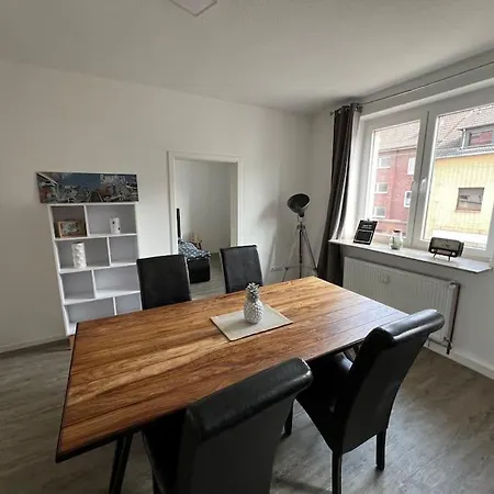 Grosse Mit Balkon-zentrum