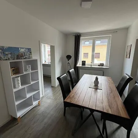 Große Mit Balkon-zentrum Apartment Oberhausen (North Rhine-Westphalia)