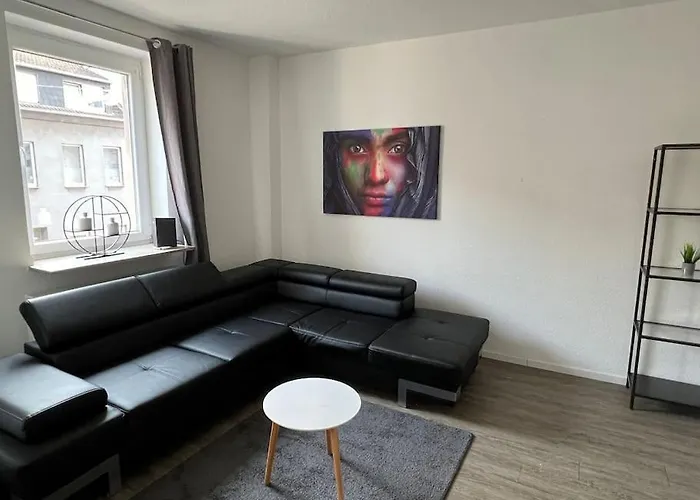 Grosse Mit Balkon-zentrum 公寓